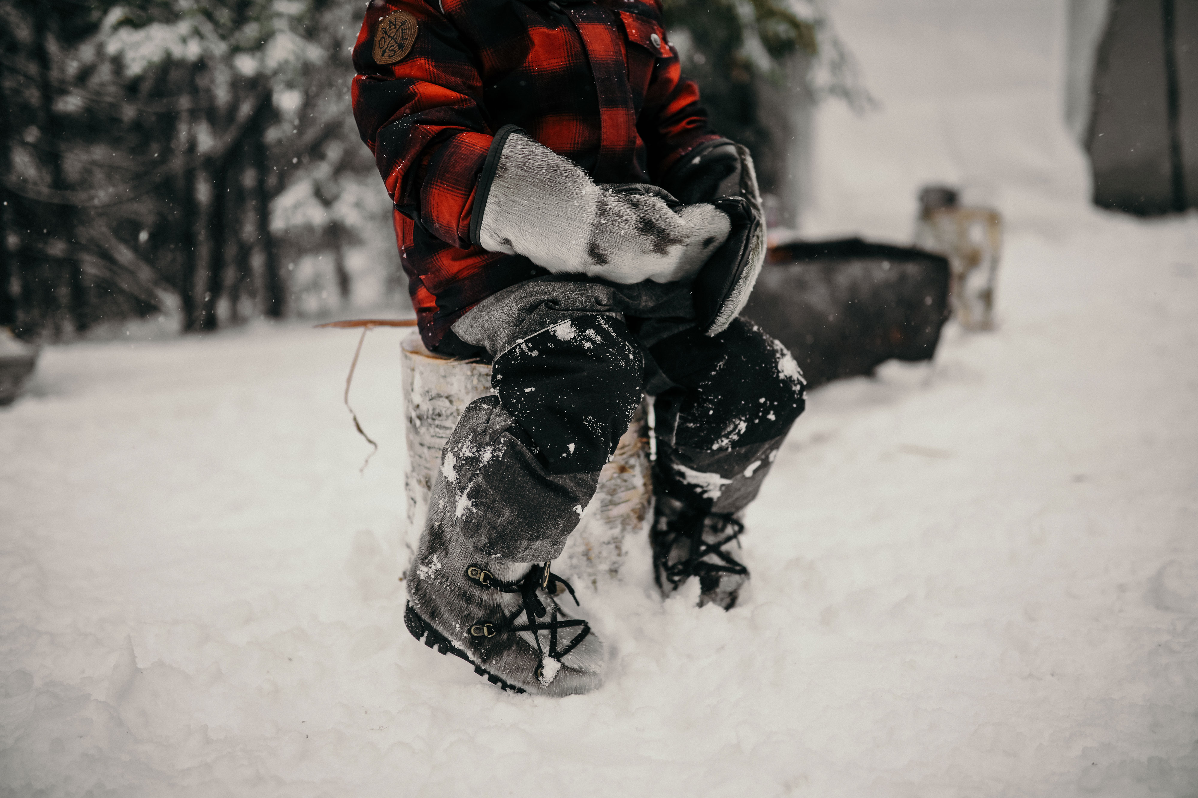 Sealskin Boots are the Warmest : Myth or Reality | Article by Fourrures Grenier